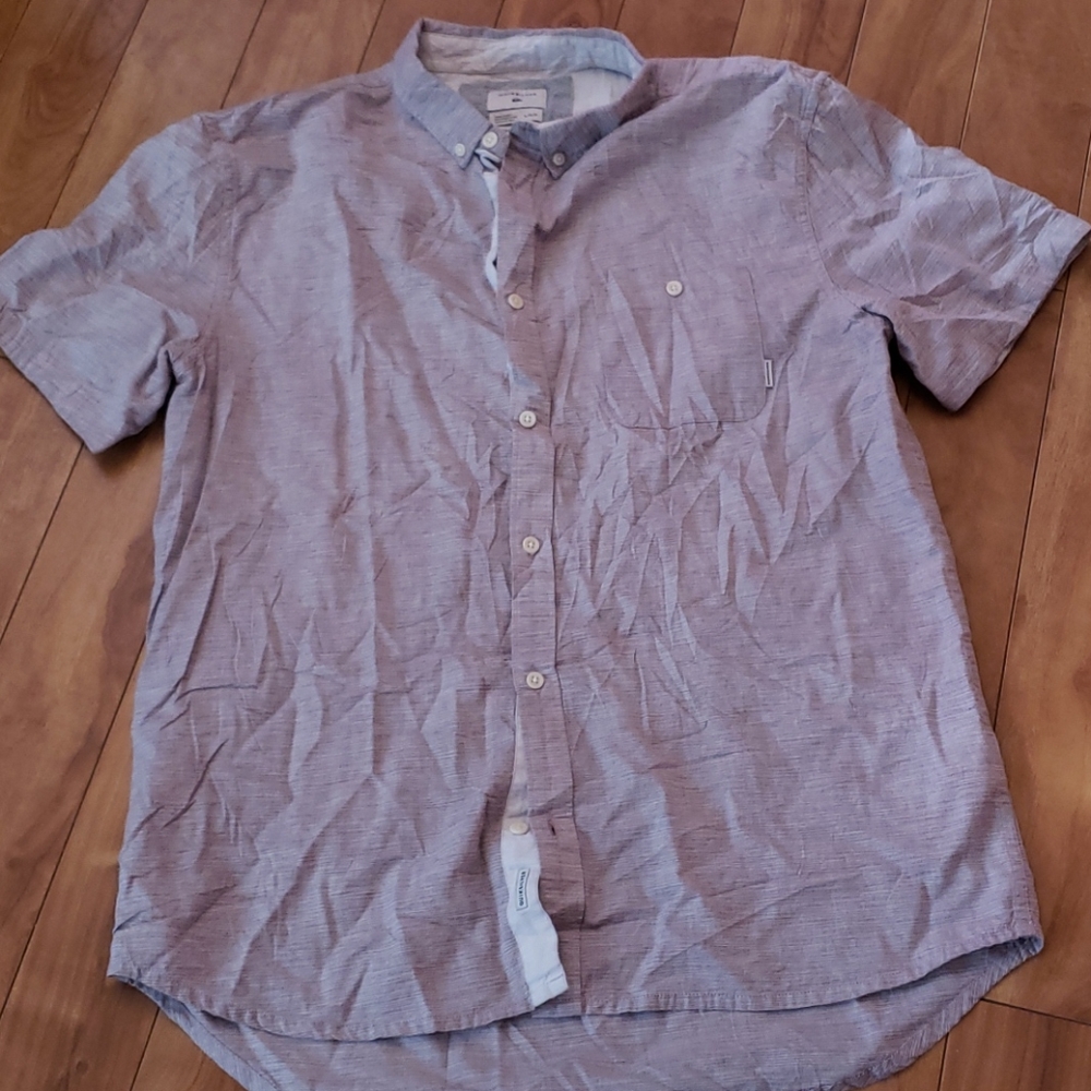Quicksilver shirt